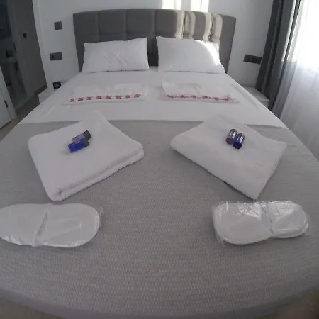 Apartman Luxury 2 Bedroom Holiday House.