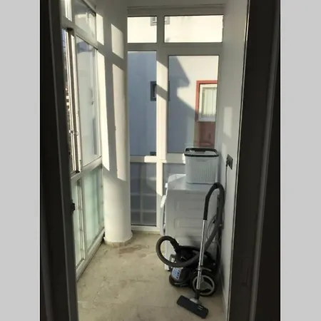 Luxury 2 Bedroom Holiday House. 아파트 페티예